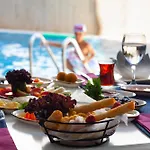 Ξενοδοχείο Livaneli Boutique Αλάνια