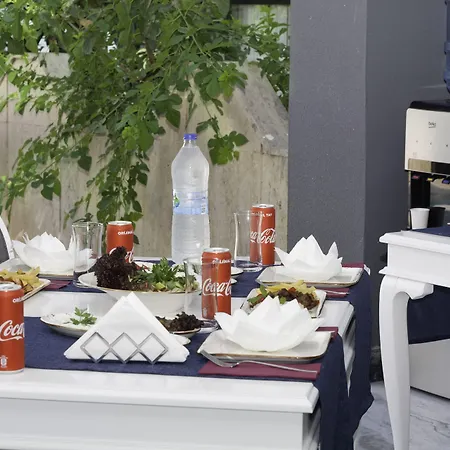 Livaneli Boutique 4*